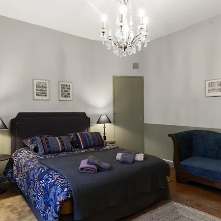 Apartment 74, Chez Moune Et Mabo
