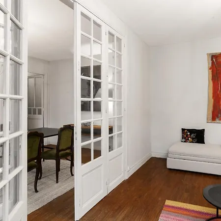 Apartment 74, Chez Moune Et Mabo